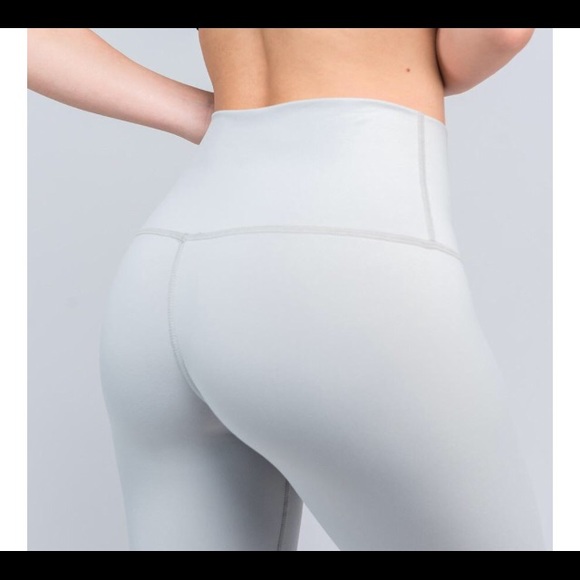 Modus Apparel Sculpt Capris - Picture 6 of 8